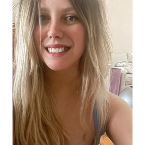 Meet your Posher, Carrie